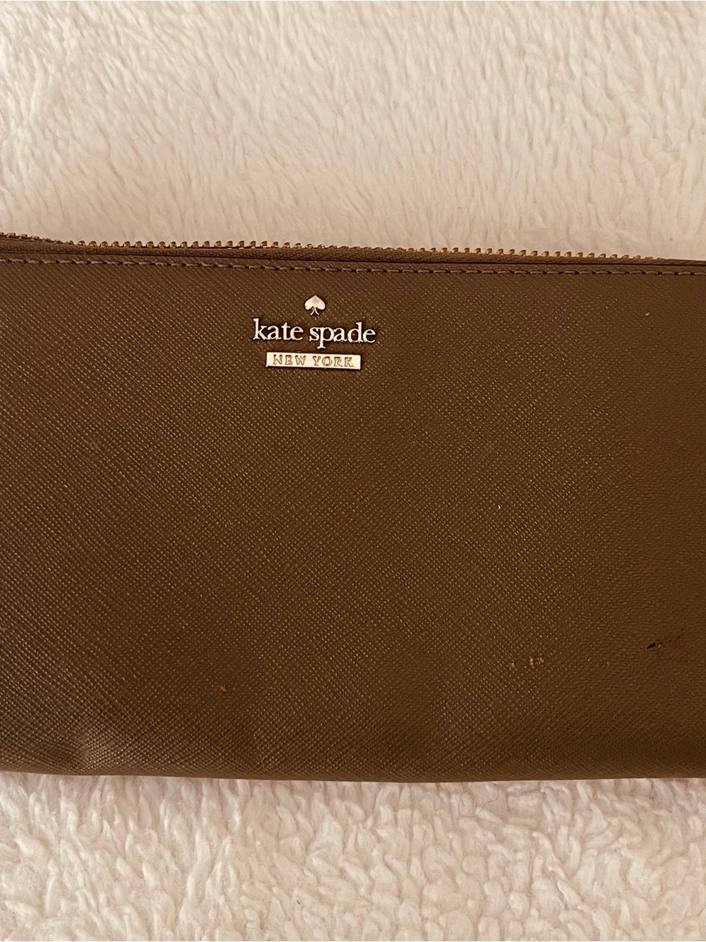 Mens Bag Subcategory Identification